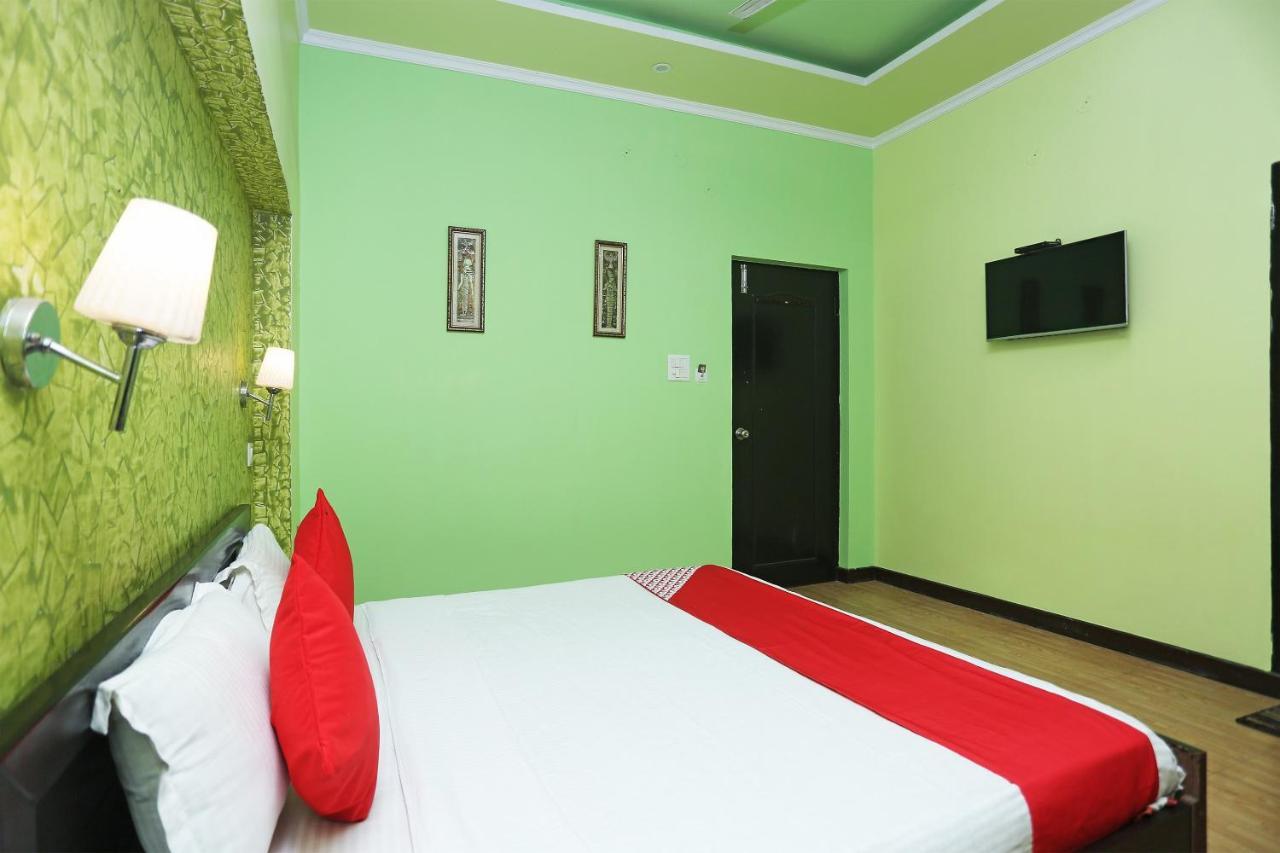 Hotel Sunita Almora Eksteriør billede
